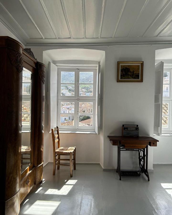 Gelhaus 1935 Appartement Hydra  Buitenkant foto